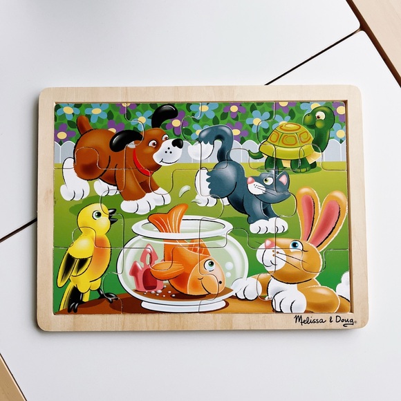✨2 for 10$✨ Melissa & Doug 12 Piece Wooden Pets Puzzle - Picture 1 of 1